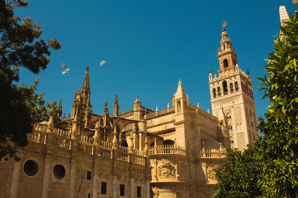 Catedral de Sevilla y Giralda.